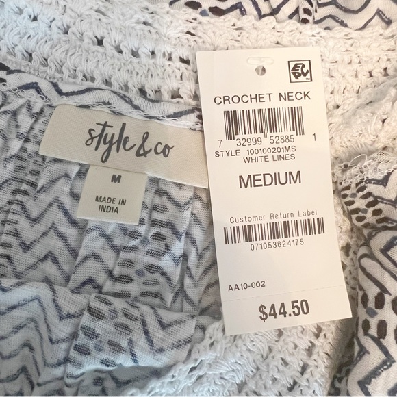 🔥5/$20 Style&co. White Lines Crochet Scoop Neck Trim Flutter Sleeve Top - Picture 8 of 8